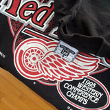 Vintage Detroit Redwings “Western Conference Champs” T-Shirt X-Large (1995)