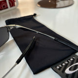 Y2K Oakley Wiretap Silver/Ice Sunglasses (2002)