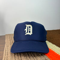 Vintage Detroit Tigers Trucker Hat (1990s)