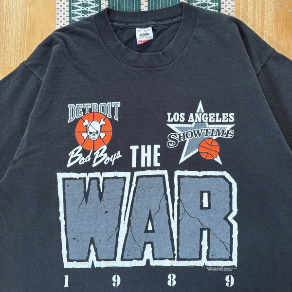 Vintage Pistons “The War” Playoffs T-Shirt XL (1989)