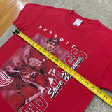 Vintage Detroit Redwings “Yzerman” T-Shirt Medium (1990s)