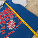 Vintage Detroit Pistons Hooded T-shirt Large (1990s)