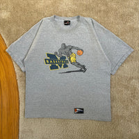 Vintage UofM Basketball And1 T-Shirt X-Large