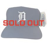 Vintage Detroit Tigers “Old English D” Snapback Hat (1990s)